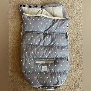 7AM Baby’s plush POD Cover 0-18 months
